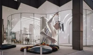Film-LED-Smart-Touch-Publicite-produit-1200×695 Films PDLC et écrans LED transparents - Smart Touch